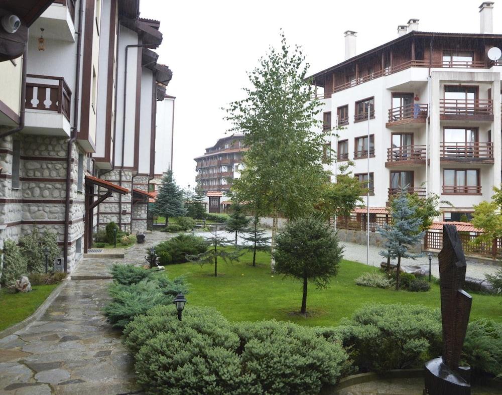 Aparthotel Winslow Highland Bansko Bagian luar foto