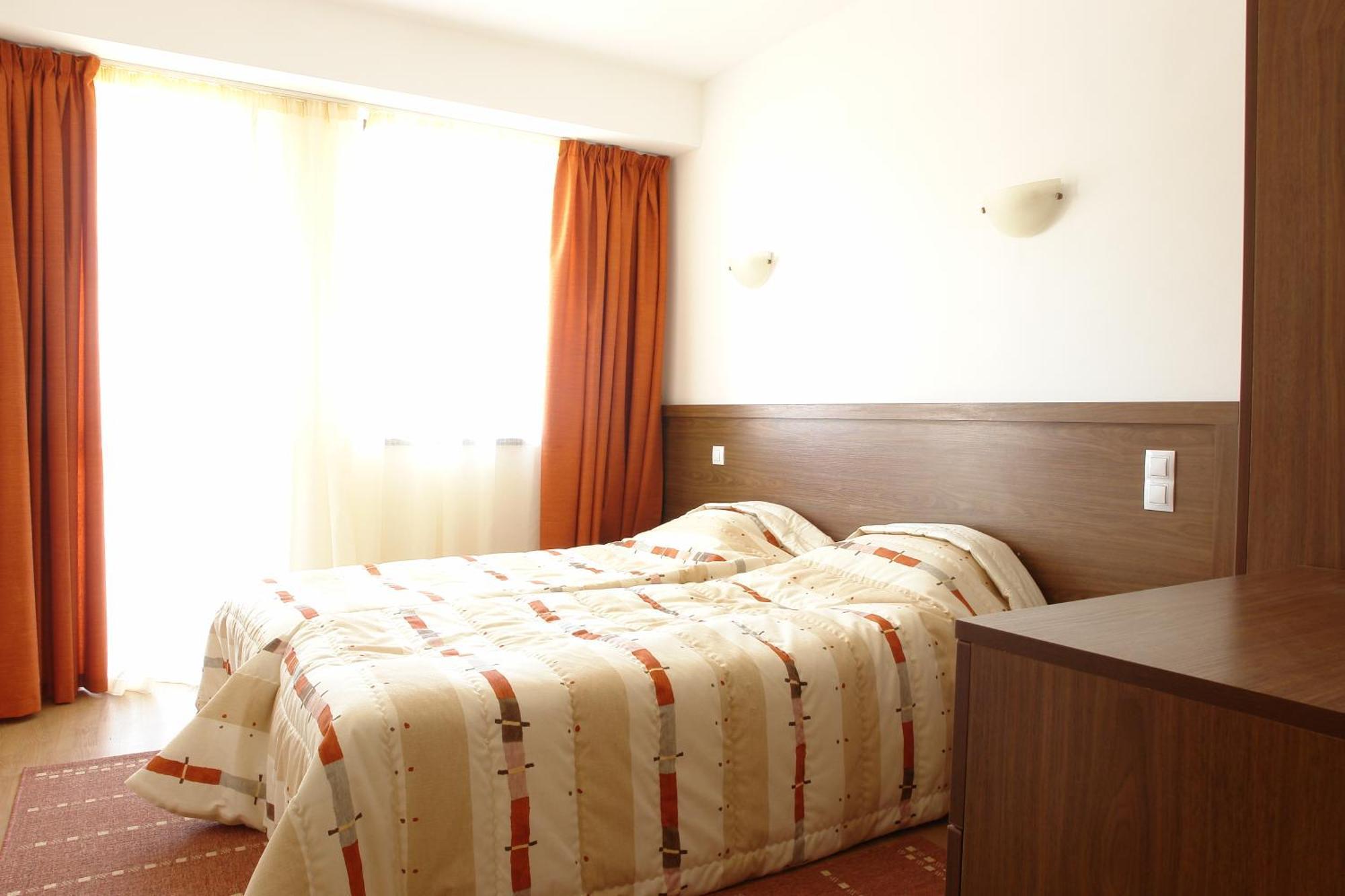 Aparthotel Winslow Highland Bansko Bagian luar foto