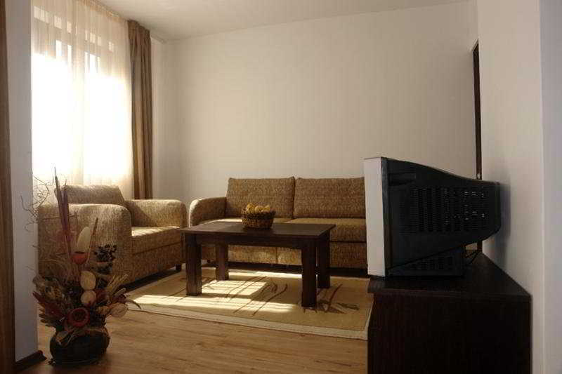 Aparthotel Winslow Highland Bansko Bagian luar foto